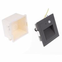 LED vestavné orientační svítidlo šedé CW PIR-LOPEN-G, IP65 s pohybovým čidlem, dosah 3m (6)