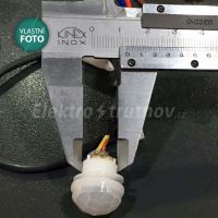 PIR senzor MINI IS24 pohybové čidlo do panelu s relé kontaktem tedy pro LED 360° 220-240V IP20 6m (3)