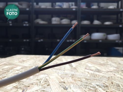 Kabel CYSY H05VV-F 3Gx1.5 bílá PVC izolace slaněné licny ohebný vodič