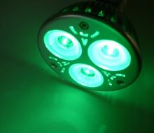 Barevná LED žárovka zelená 3W rozptyl světla 60° MR16 AC/DC 12V