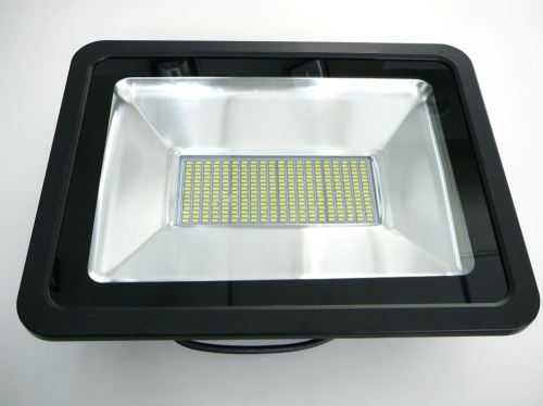 LED reflektor 150W 230V IP65 Vysoká svítivost 12000lm