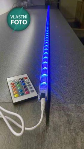LED profil s barevným RGB LED páskem 14,4W 2m 230V LED zdroj a ovladač je součástí, samolepící hliníkový profil