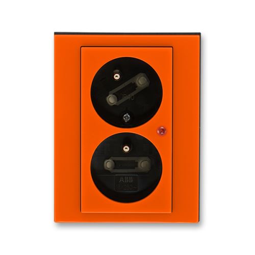 ABB 5593H-C02357 66 LEVIT Zásuvka dvojnásobná přepěťová ochrana oranžová/kouřová černá