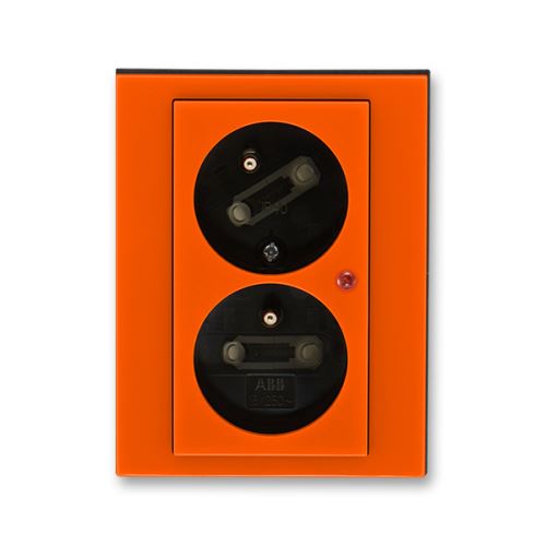 ABB 5593H-C02357 66 Zásuvka dvojnásobná přepěťová ochrana LEVIT oranžová/kouřová černá